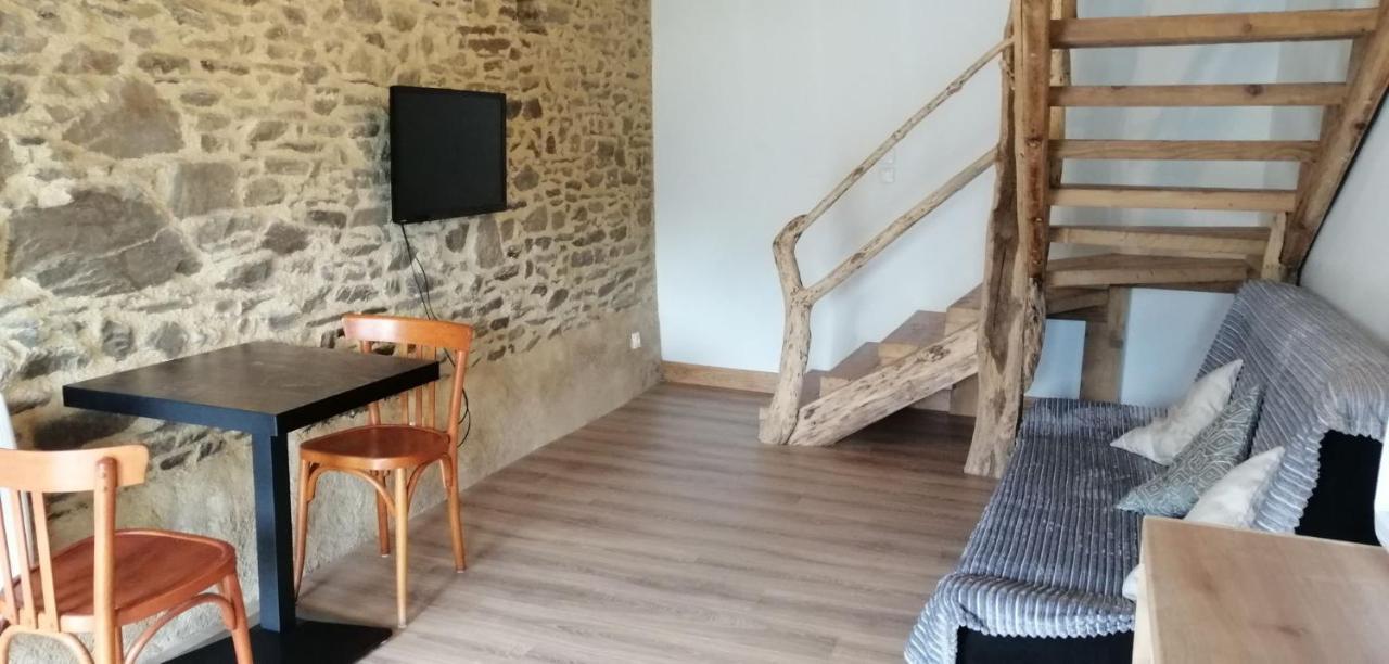 Gite A La Ferme En Pleine Nature Bagian luar foto